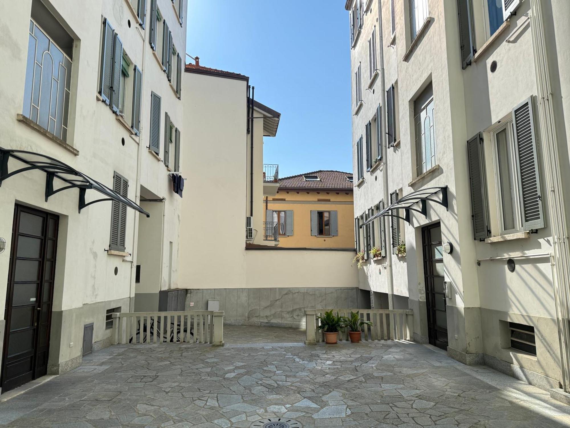 Comoluxhouse- Intero Appartement *